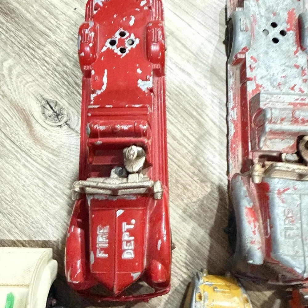 Vintage Hubley Kiddie Toy Logging Truck Orange Fire trucks Tractor‎ Etc Lot